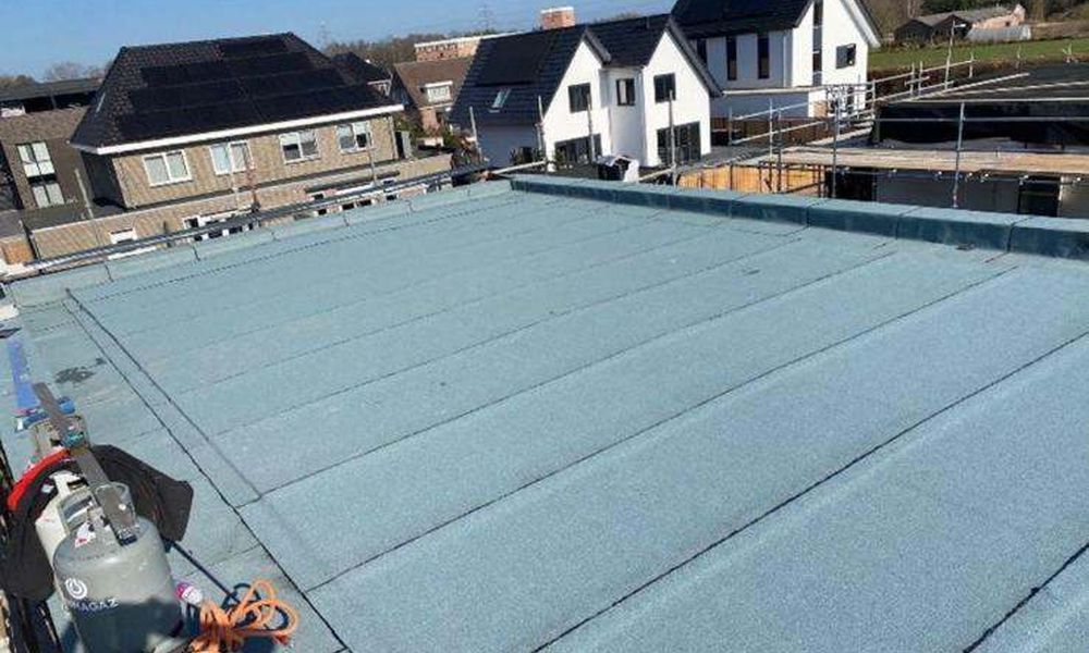 Nieuwe laag bitumen in Halsteren Nieuwe laag bitumen in Halsteren